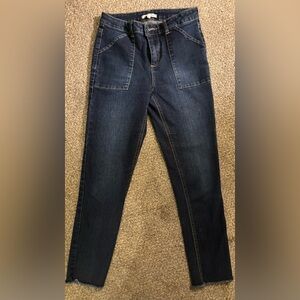Copper Key Ladies Jeans size 7.  Frayed bottoms.  Excellent condition!